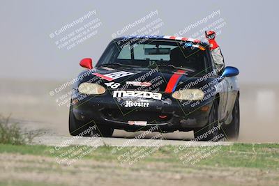 media/Oct-25-2025-CalClub SCCA (Sat) [[34c778dfbe]]/Group 4/Qualifying/